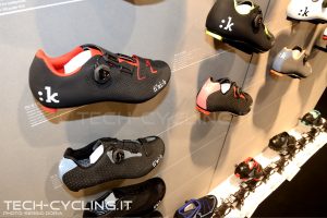 click to enlarge cosmobikeshow_2016_scarpe_fizik_foto4