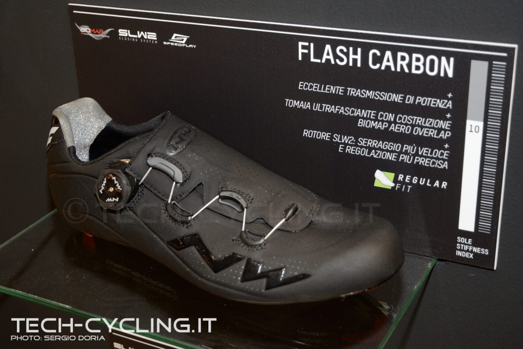 click to enlarge cosmobikeshow_2016_scarpe_northwave_foto3