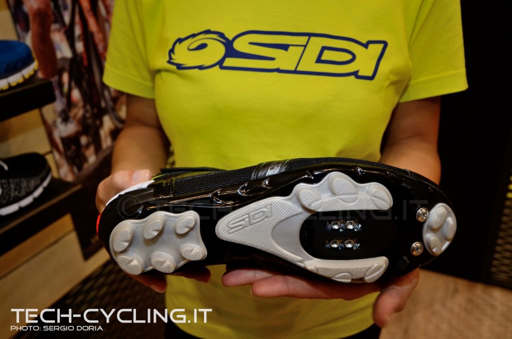 click to enlarge cosmobikeshow_2016_scarpe_sidi_foto11