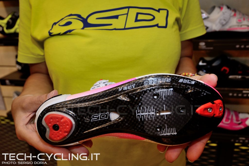 click to enlarge cosmobikeshow_2016_scarpe_sidi_foto15