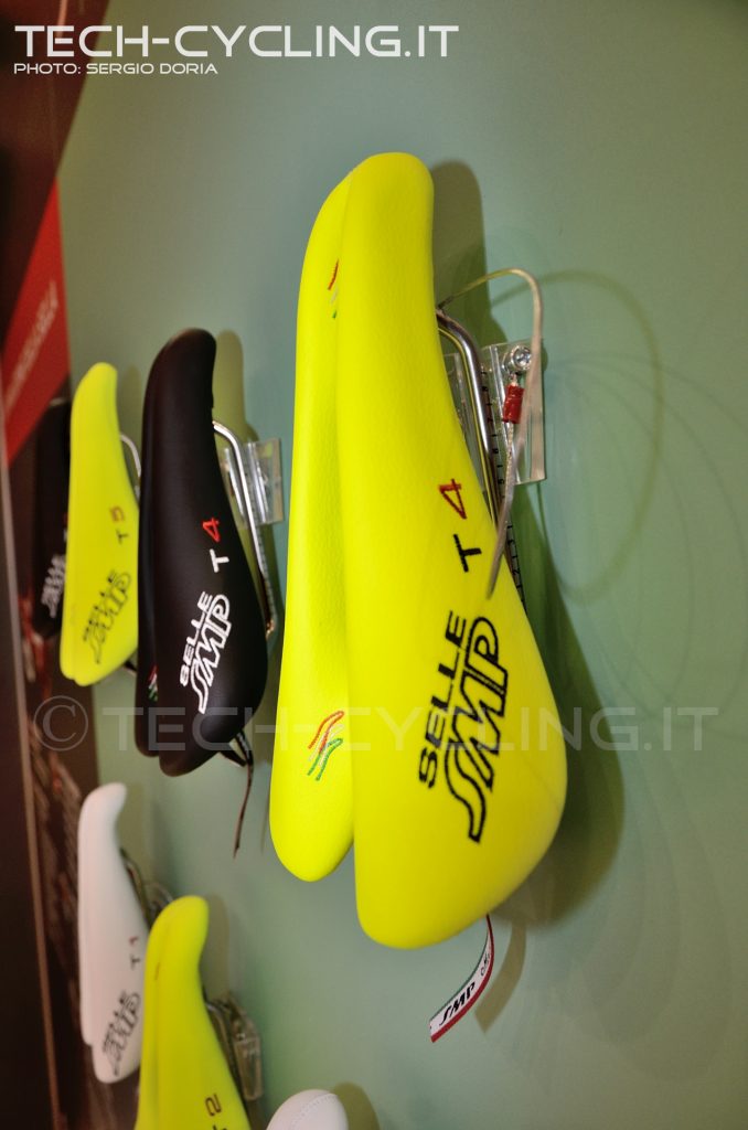 click to enlarge cosmobikeshow_2016_selle_smp_foto5