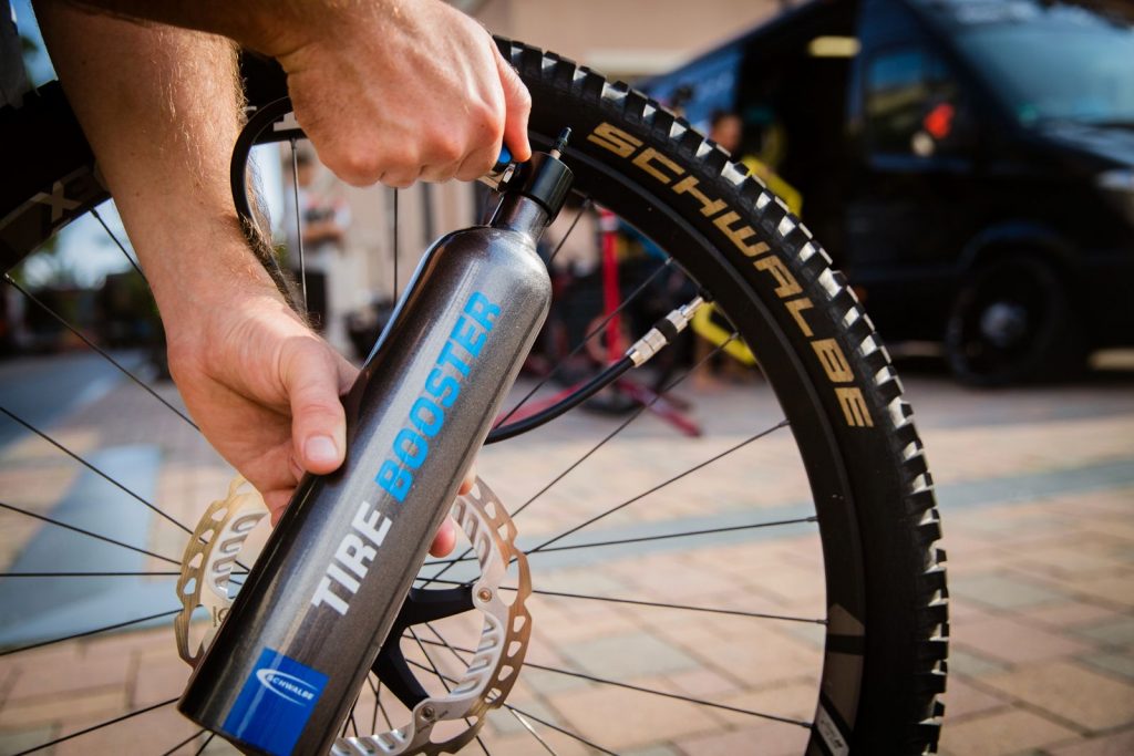 click to enlarge Schwalbe_Tire_Booster_foto2