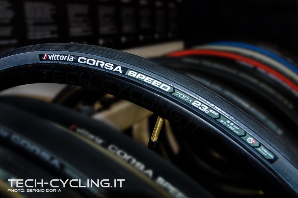 click to enlarge vittoria_corsa_speed_open_tlr_foto15
